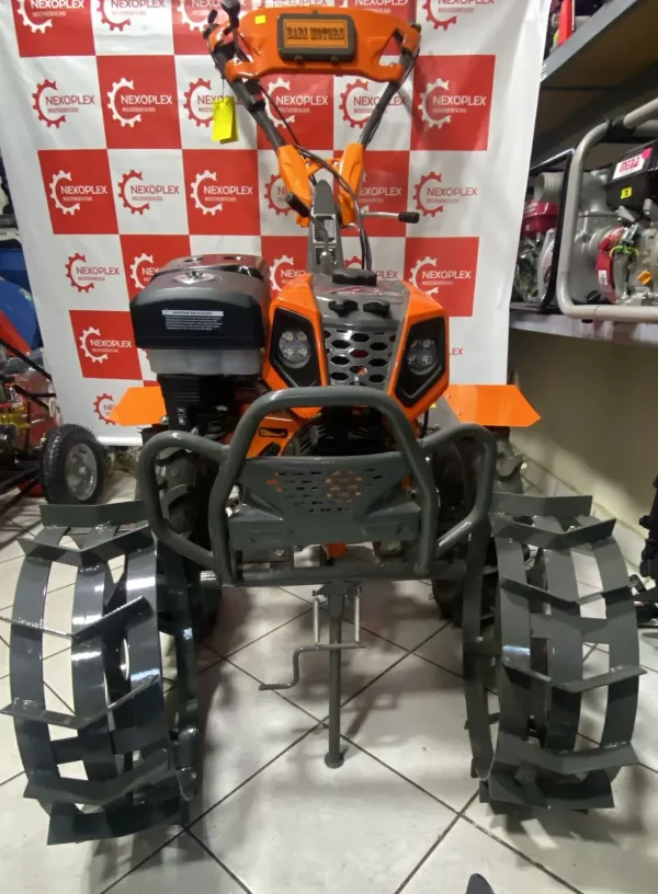 Motocultor de 16HP marca Bari - Imagen 3